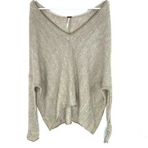 Free People Size Medium Tan Wool Blend V-Neck Sweater Dolman Sleeve